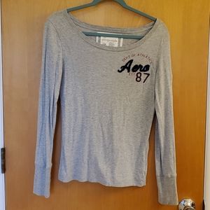 Woman's Long-sleeved shirt